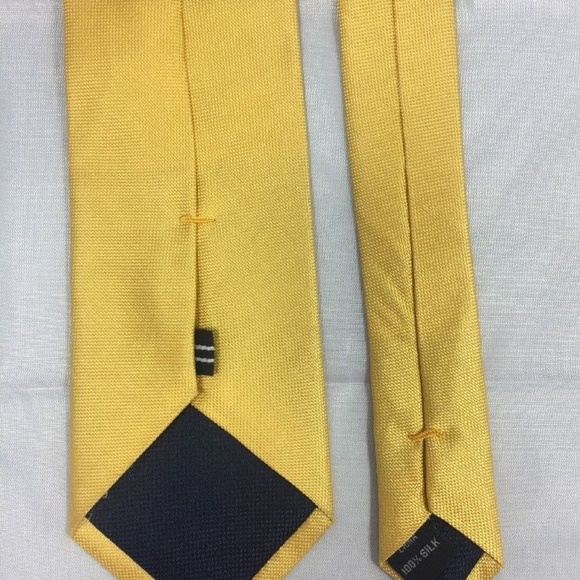 Mens Nautica Yellow Gold 100% Silk Tie - Picture 6 of 6